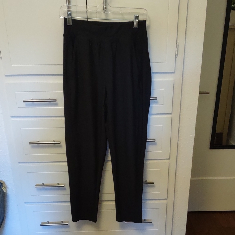 Old Navy women's black Power Soft Pants
